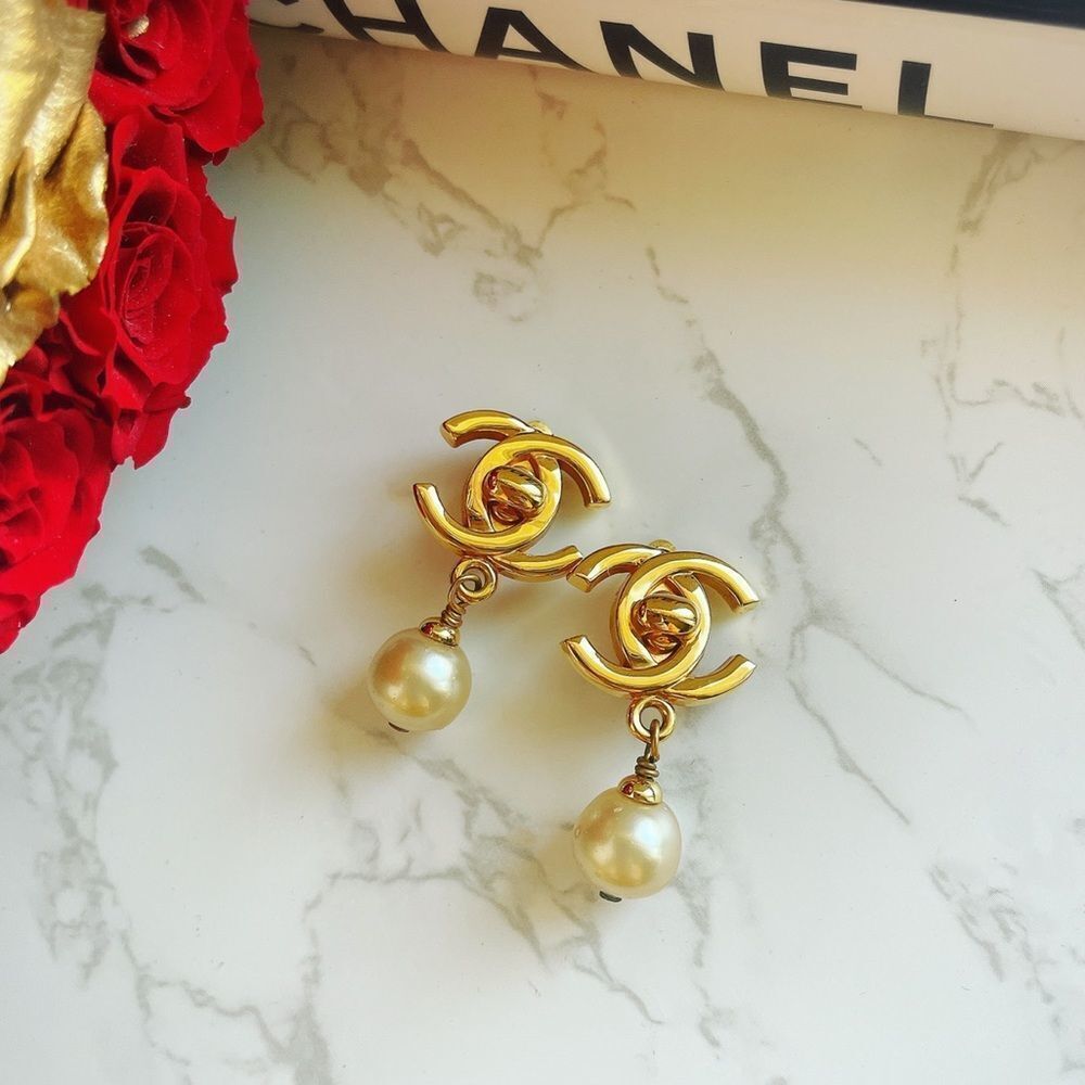 Chanel CC Turnlock Faux Pearl Earrings Gold Clip-On Dangle Vintage